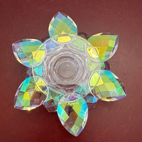 Vintage Crystal Lotus Candle Holder
Lotus Flower Glass Prism Suncatcher - Picture 3 of 5